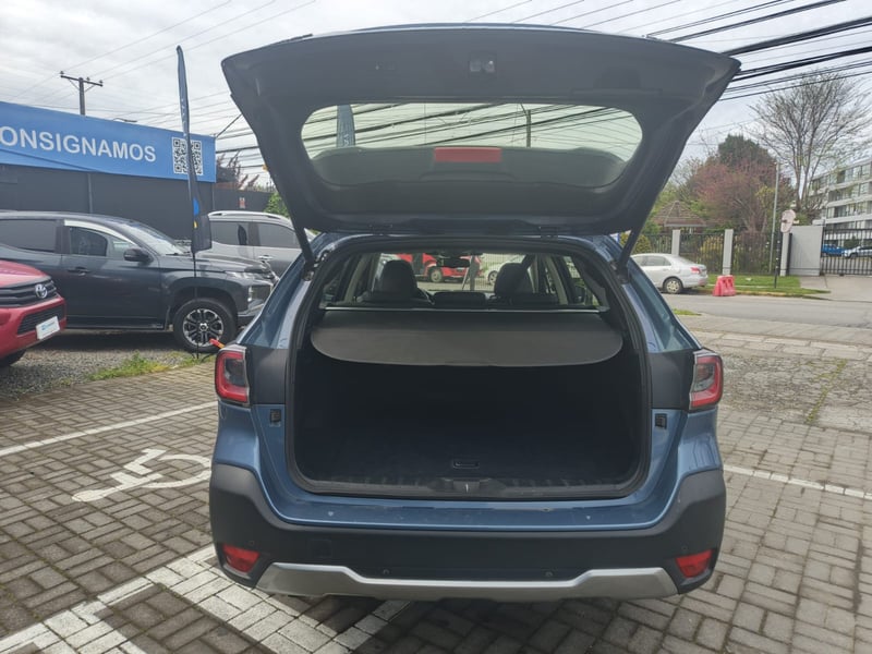 Subaru OUTBACK 4X4 2.5 AT 2023 - Imagen 13 de 13