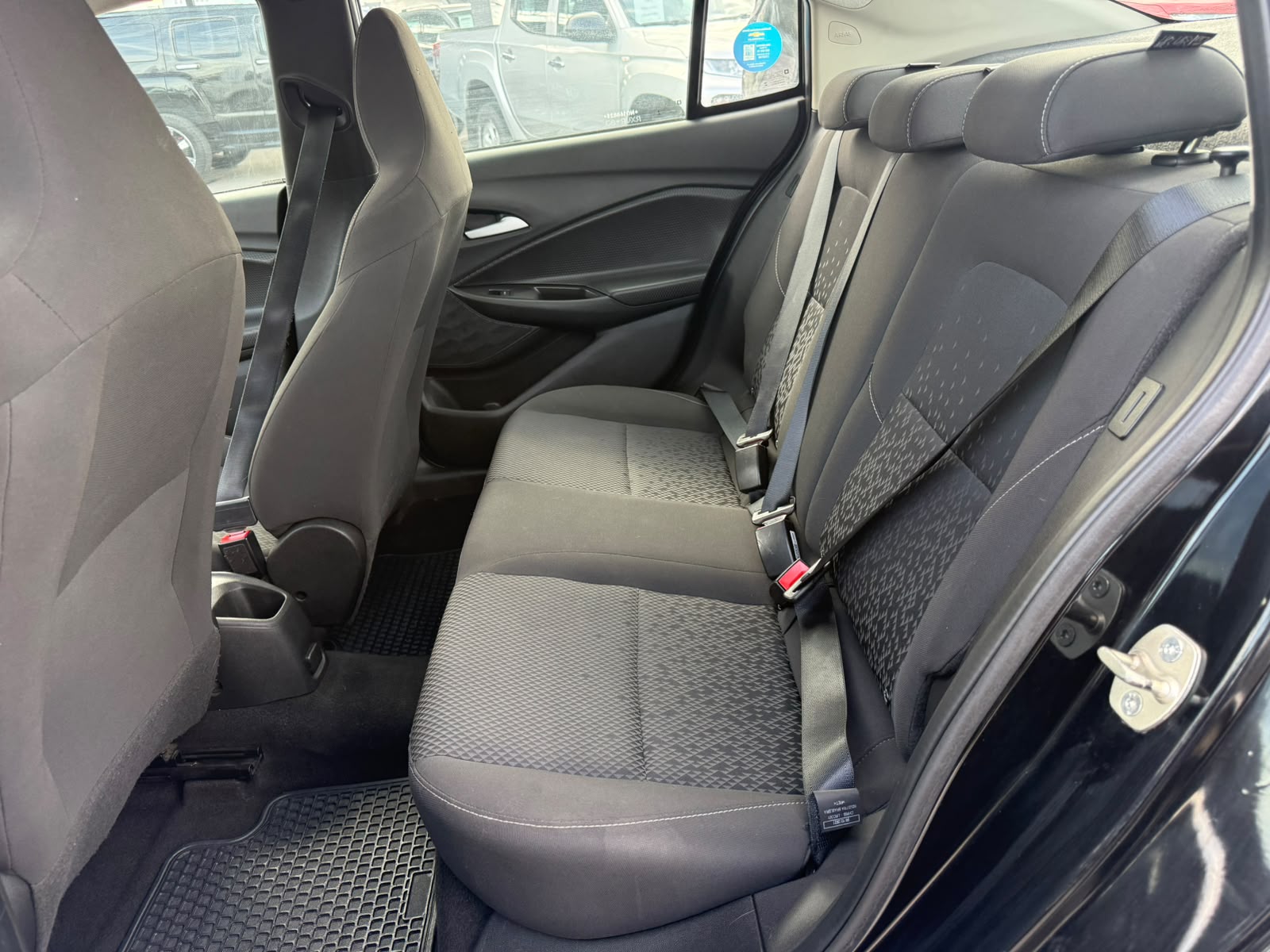 Chevrolet ONIX NB LT 1.0T 2022 - Imagen 16 de 19