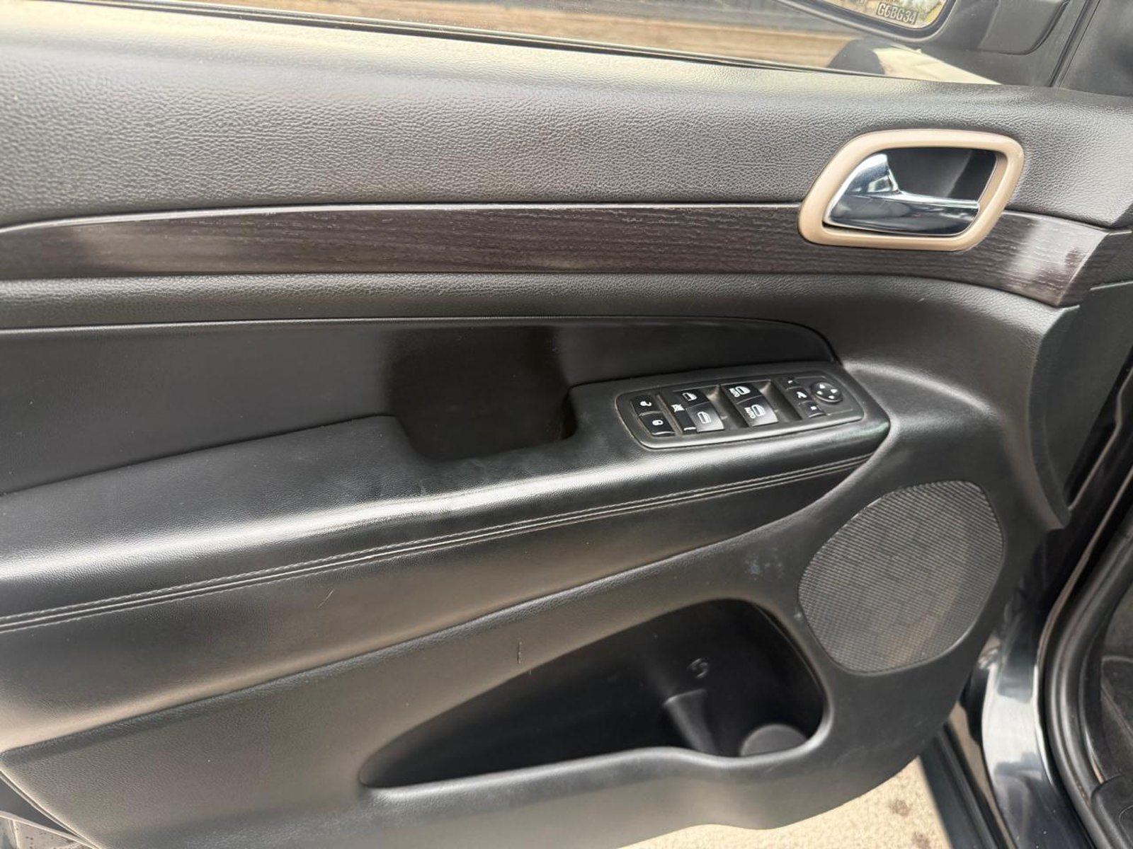 Jeep NEW GRAND CHEROKEE LAREDO 3.6 AUT 2014 - Imagen 12 de 20
