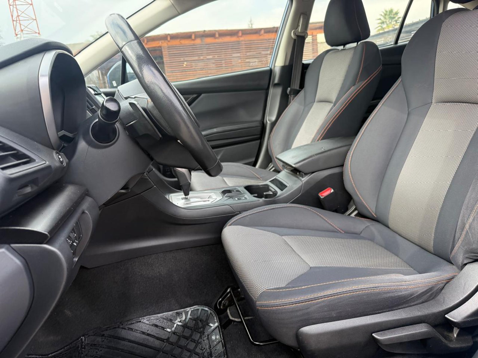 Subaru NEW XV AWD CVT 2.0I 2018 - Imagen 11 de 20