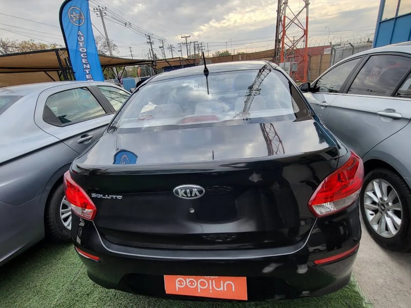Kia Soluto 2021 - Imagen 4 de 5