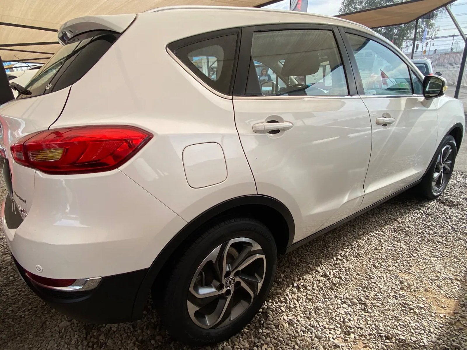 Dongfeng Ax5 turbo 2019 - Foto 3 de 5