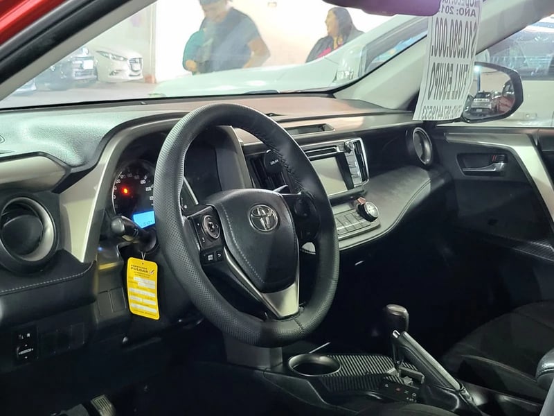Toyota RAV4 2015 - Imagen 5 de 5