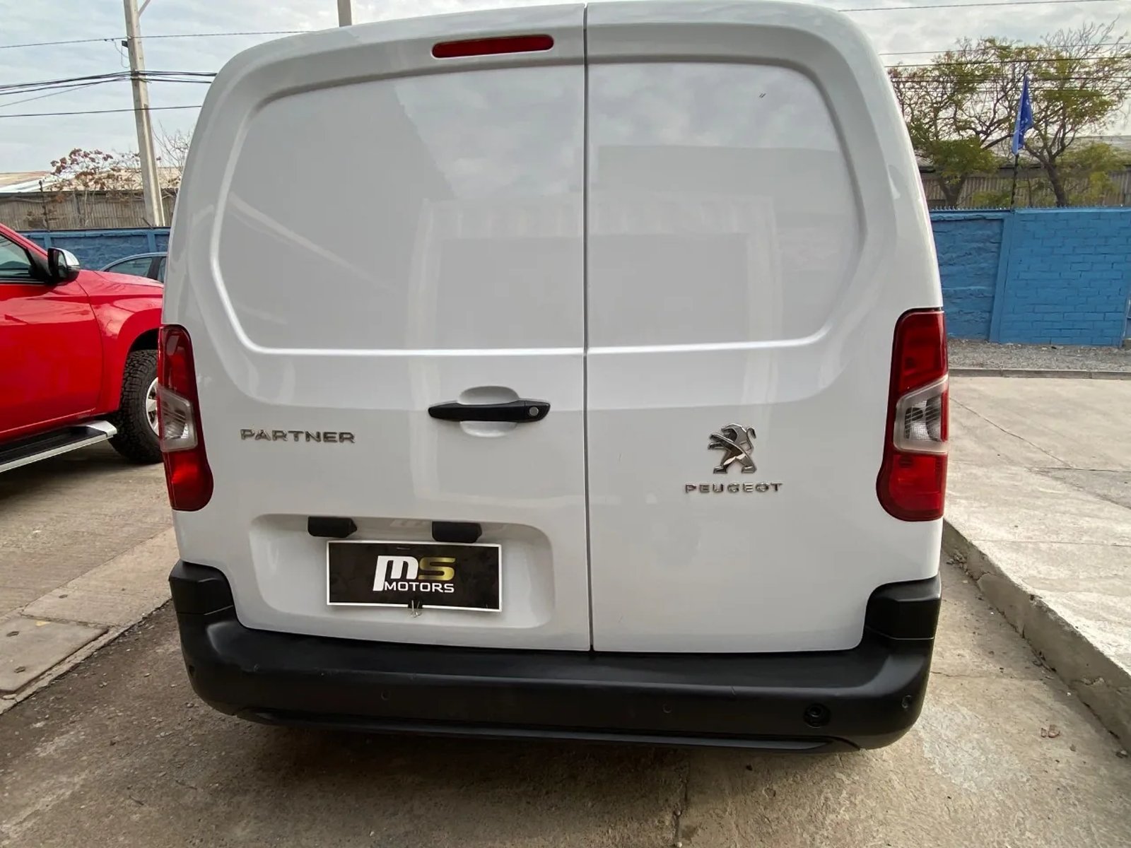Peugeot Partner 2023 - Foto 4 de 5