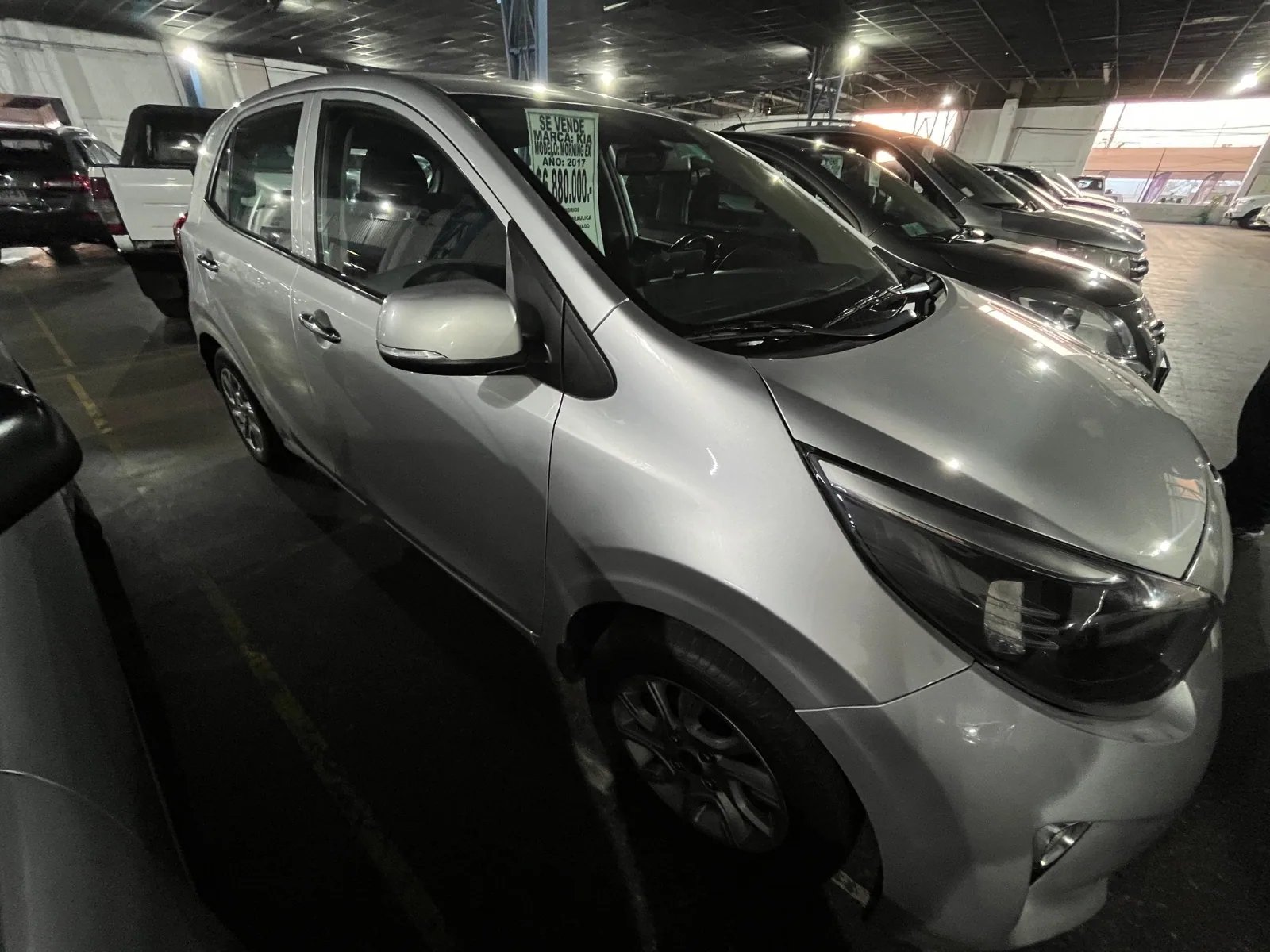 Kia Morning Ex 2017 - Foto 3 de 5