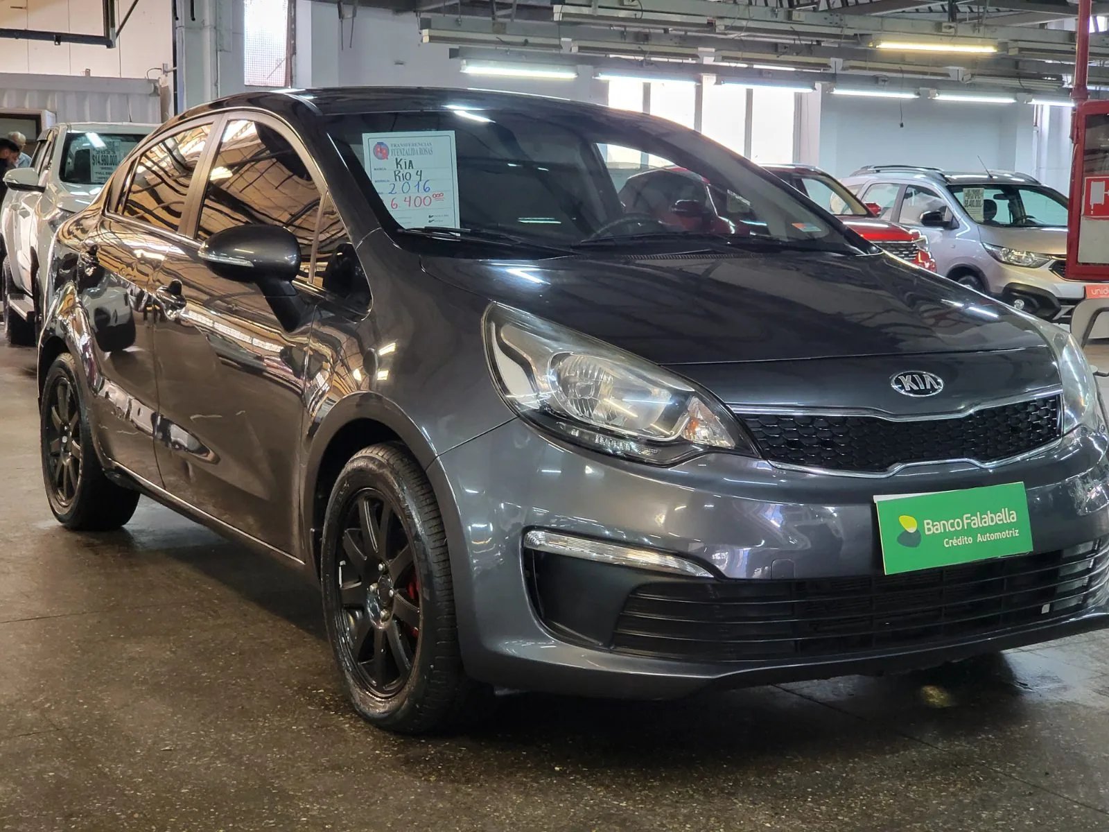 Kia Rio 4 2016 - Imagen 3 de 5