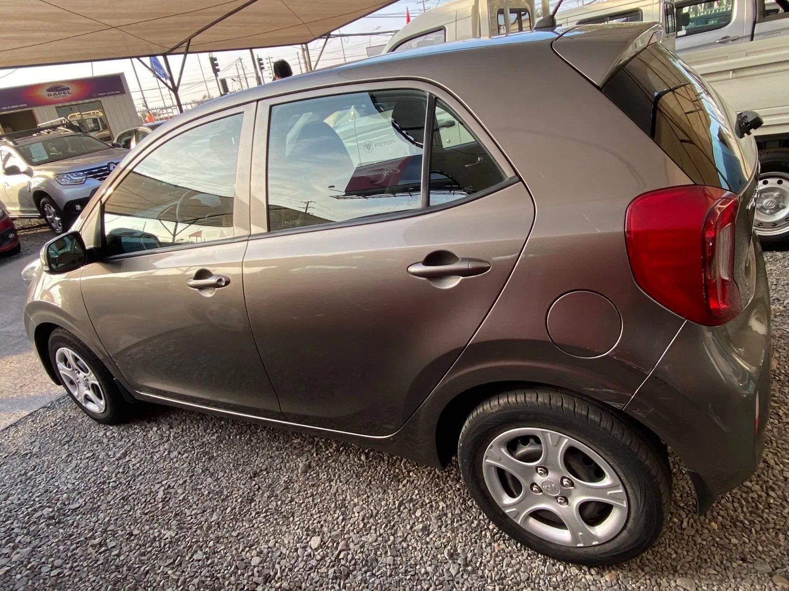 Kia Mornin 2019 - Foto 4 de 5