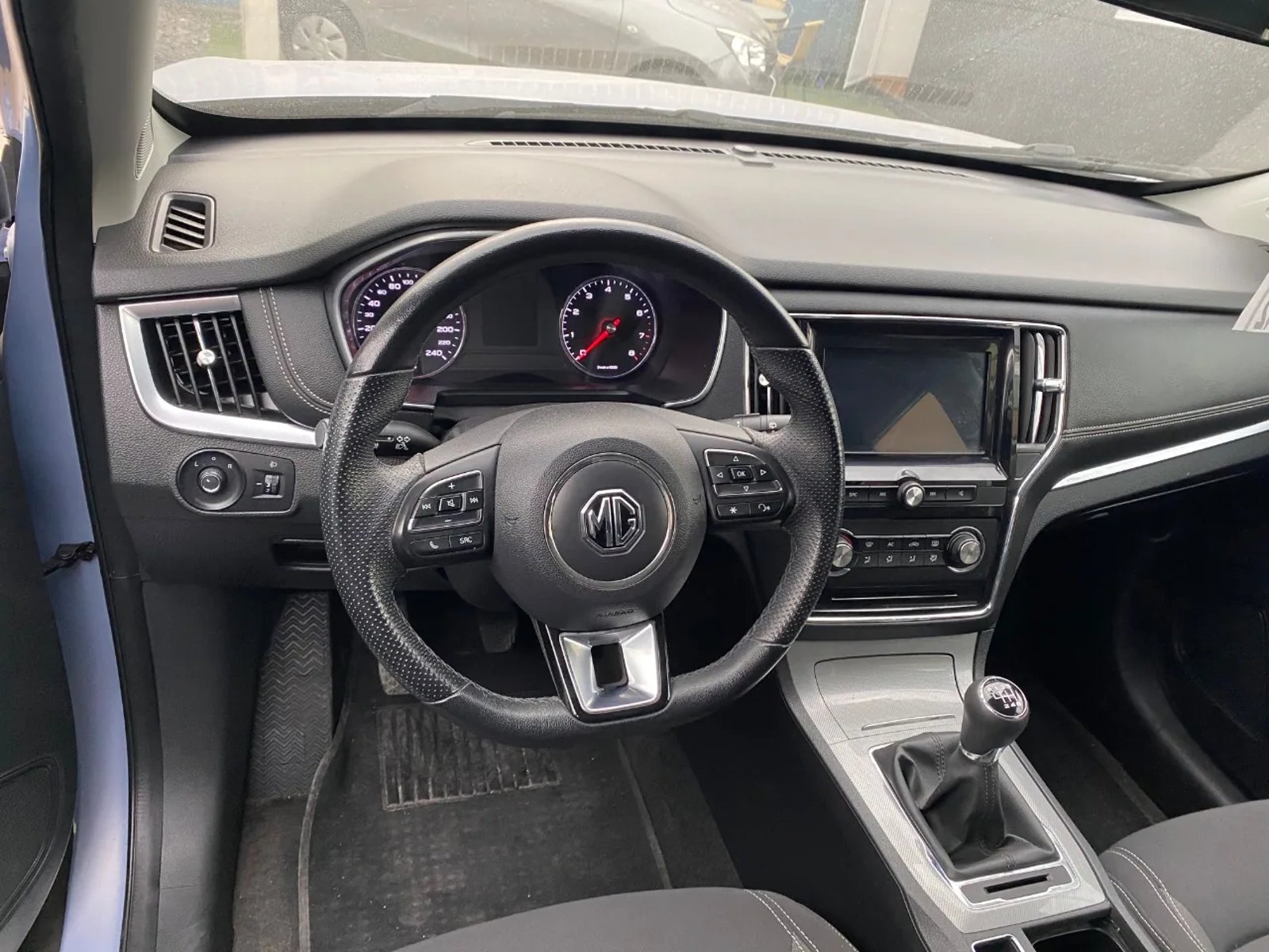 MG Rx5 2022 - Foto 5 de 5
