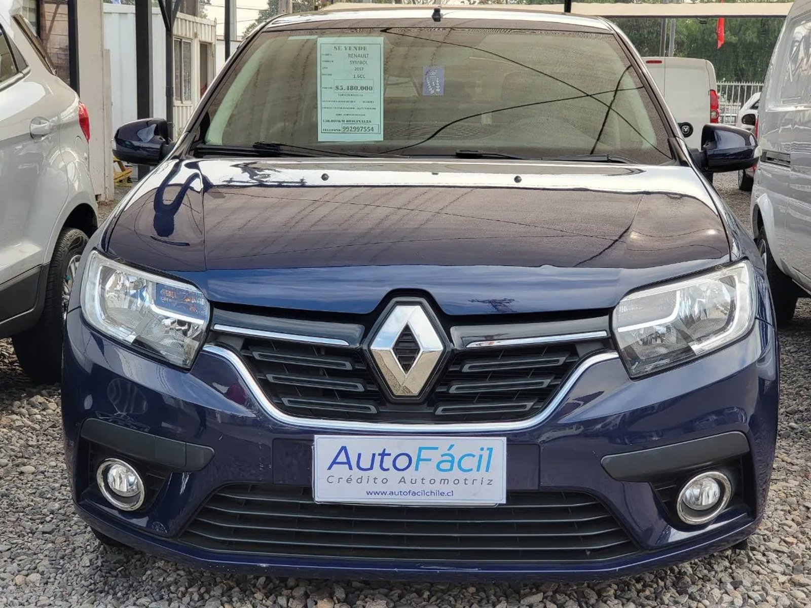 Renault Symbol 2017 - Foto 2 de 5