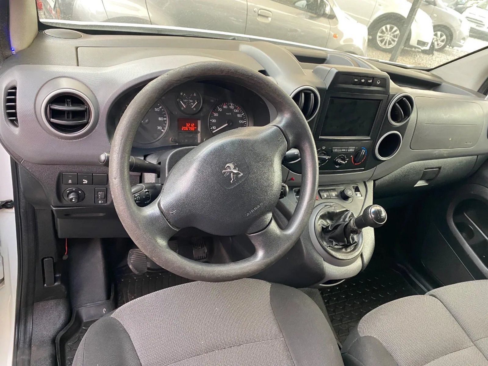 Peugeot Partner maxi 2018 - Foto 5 de 5