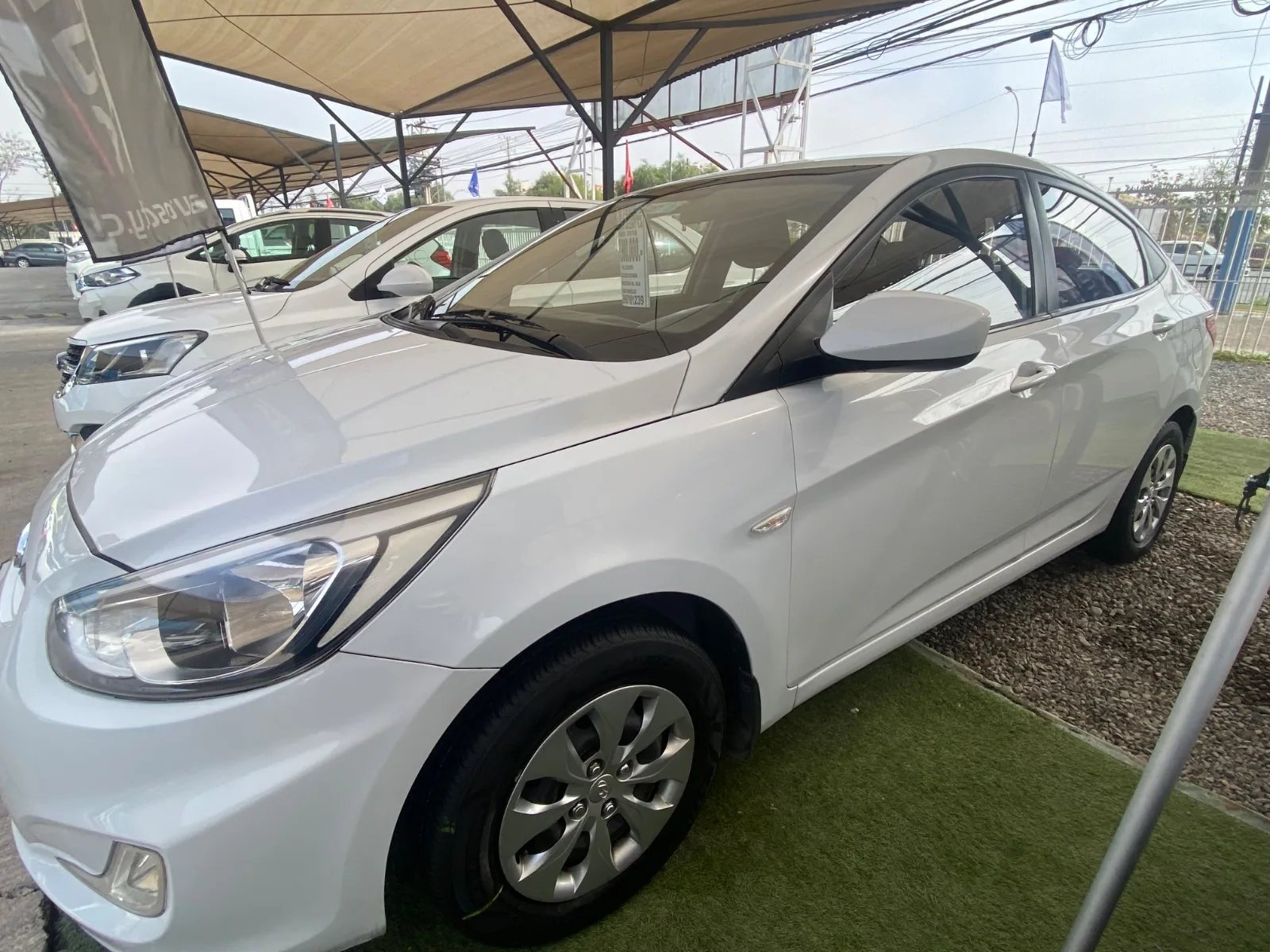 Hyundai Accent 2018 - Imagen 3 de 5