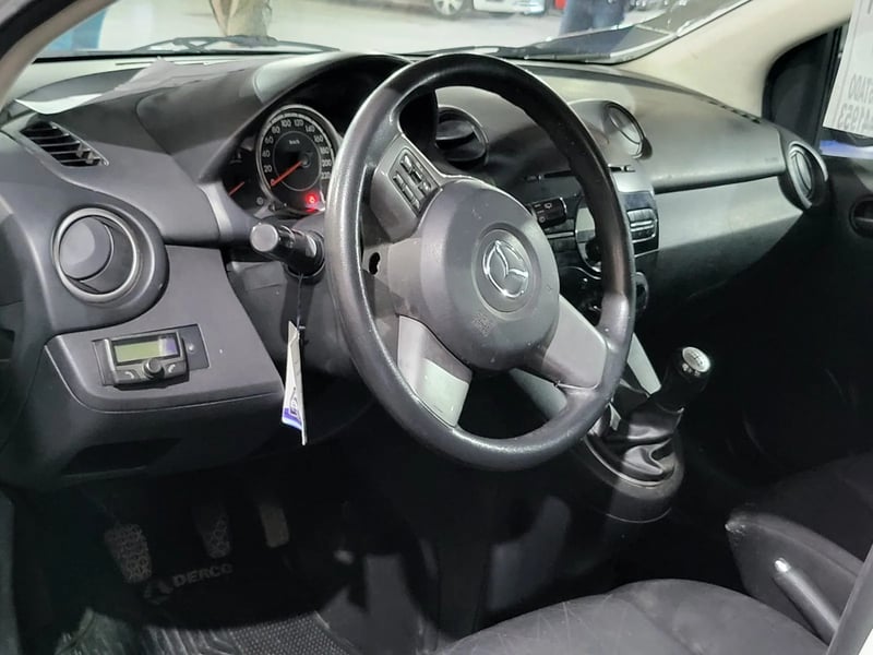 Mazda 2 2013 - Imagen 5 de 5