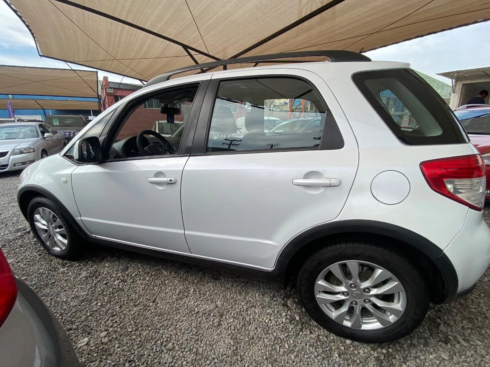 Suzuki Sx4 2014 - Imagen 3 de 5
