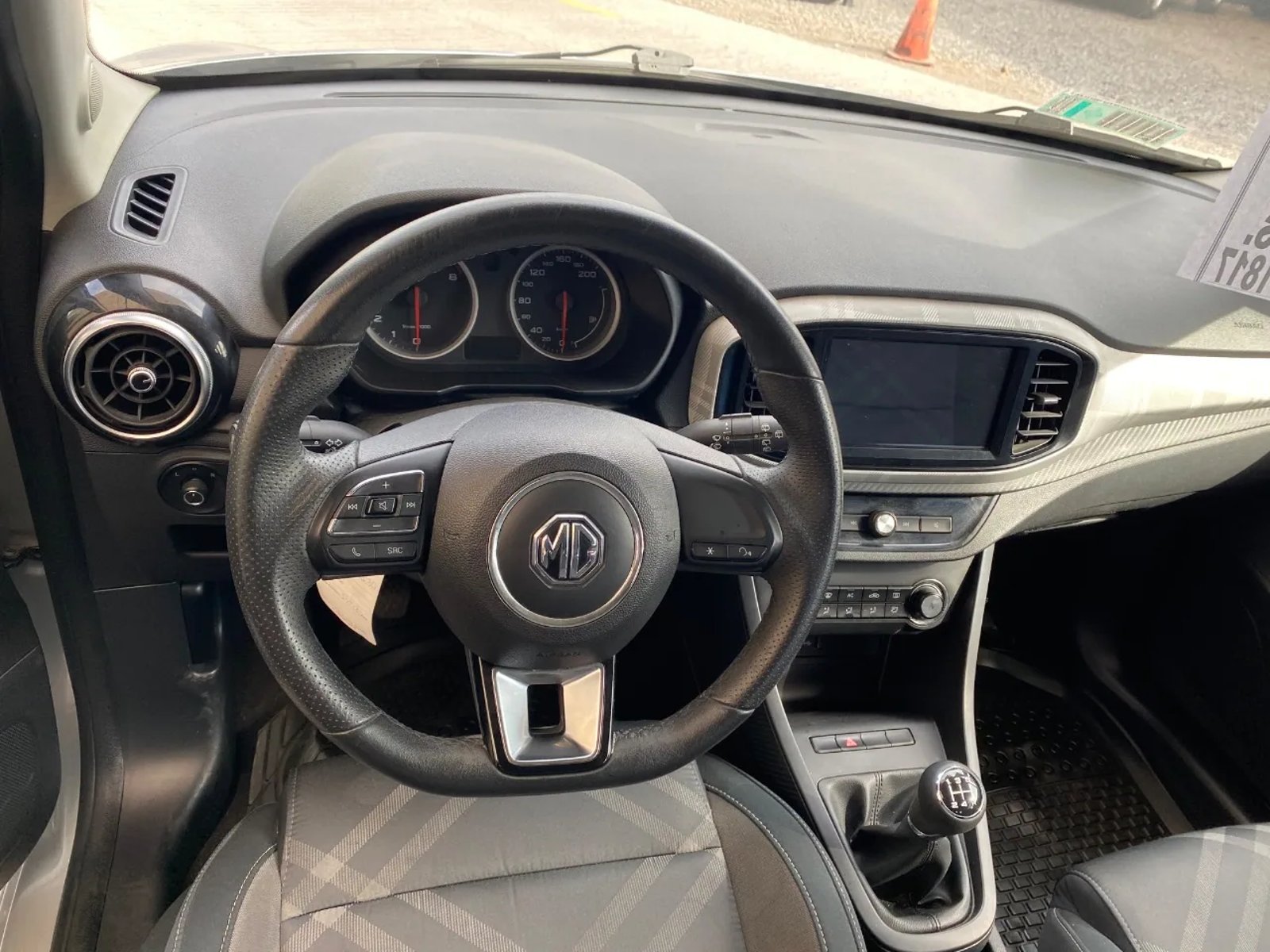 MG 3 2020 - Imagen 5 de 5