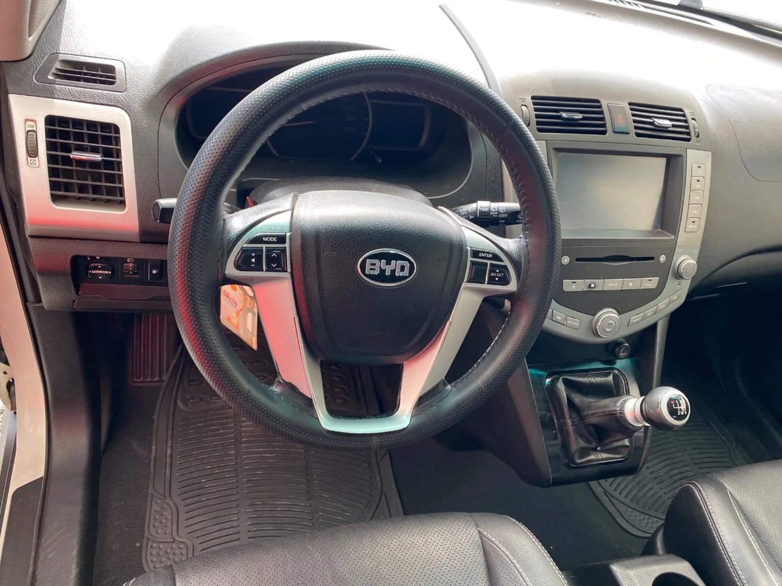BYD S6 2017 - Foto 5 de 5