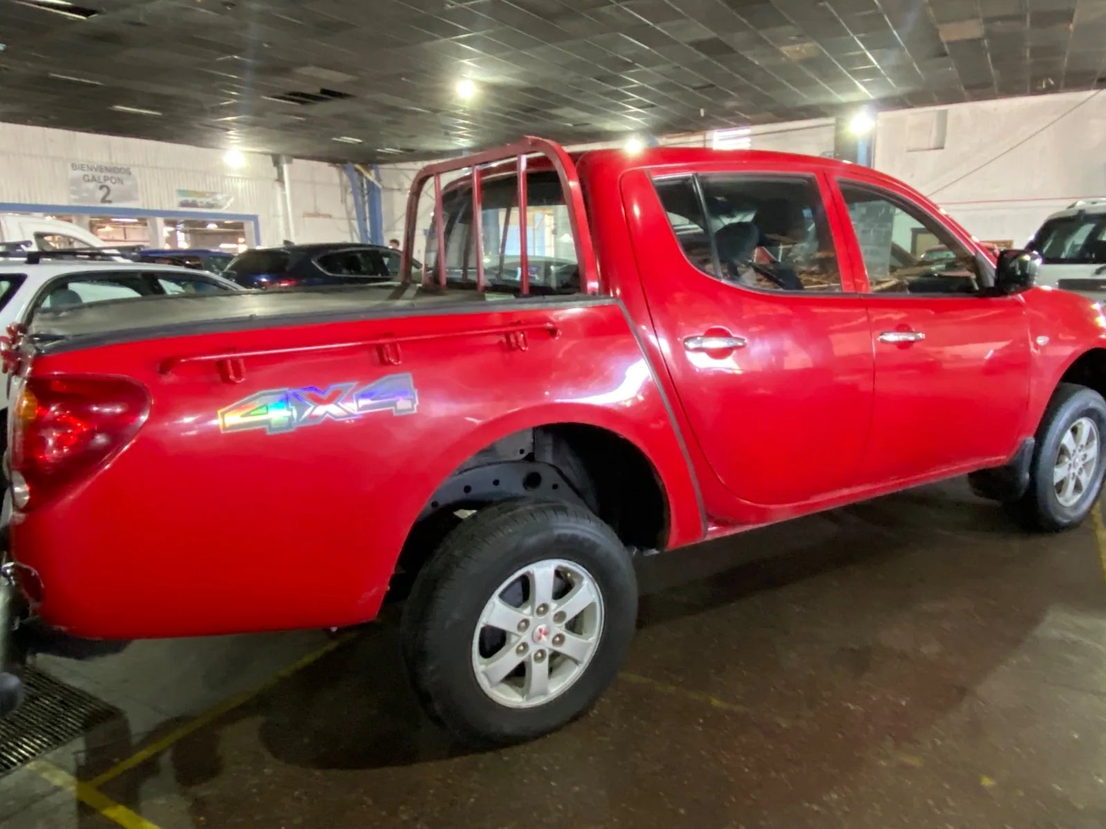 Mitsubishi L200 2015 - Foto 2 de 5