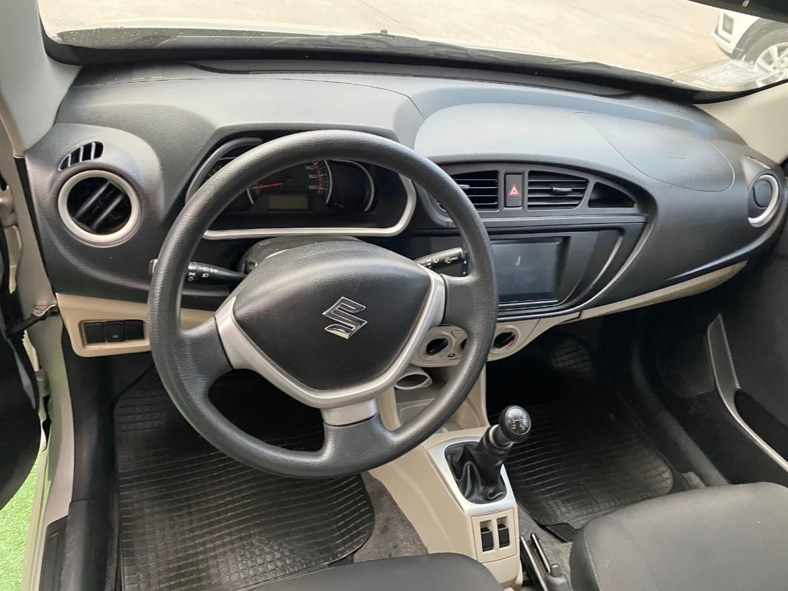 Suzuki Alto 2022 - Foto 5 de 5