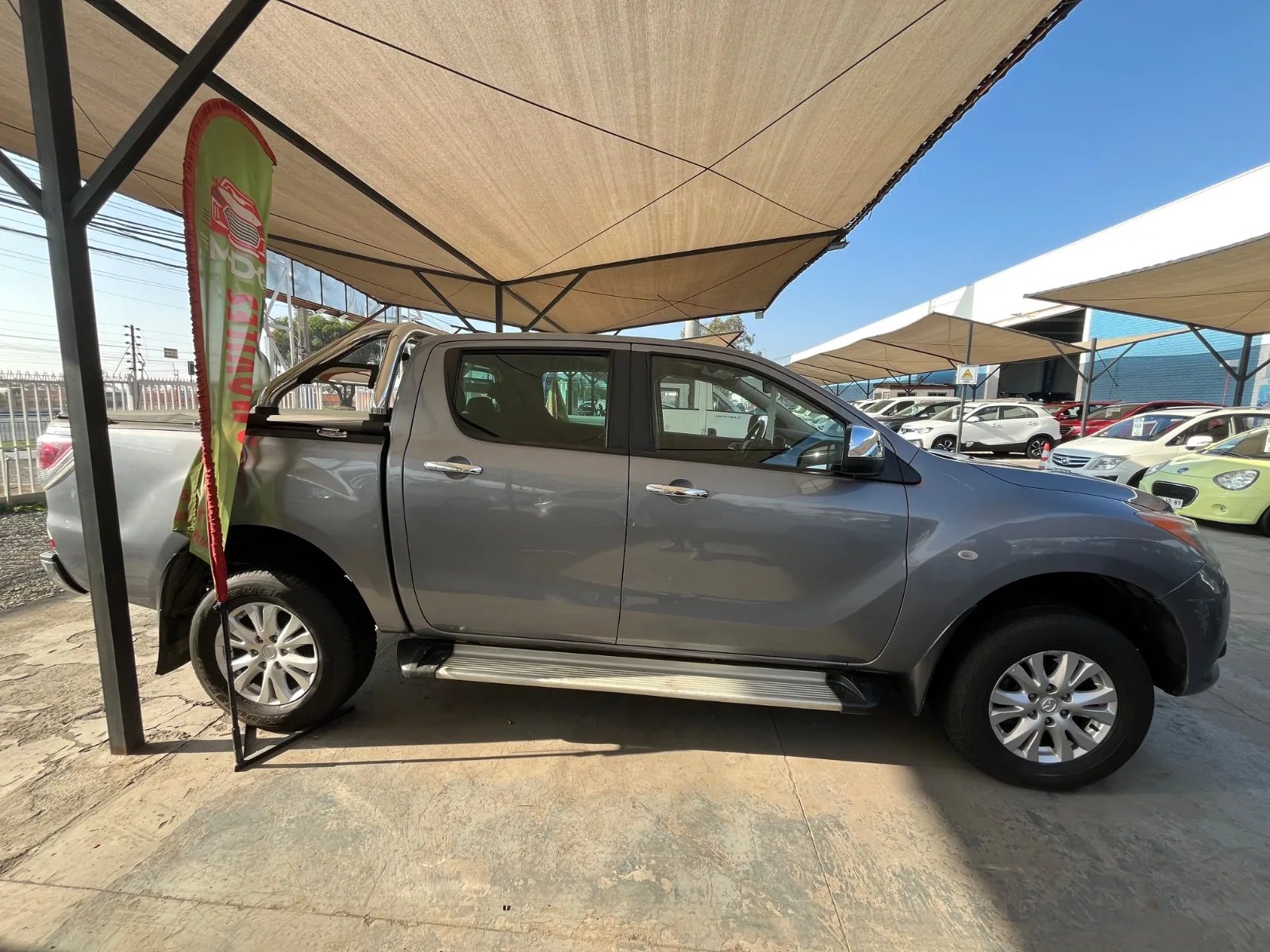 Mazda BT 50 SDX 2015 - Foto 4 de 5