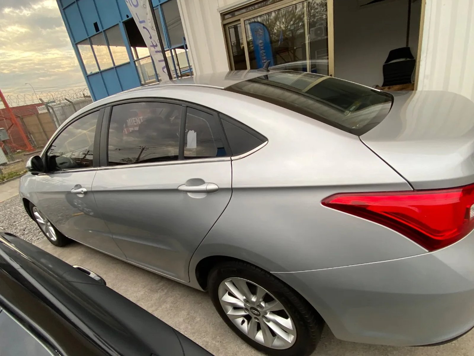 Chery Arrizo 2019 - Foto 2 de 5