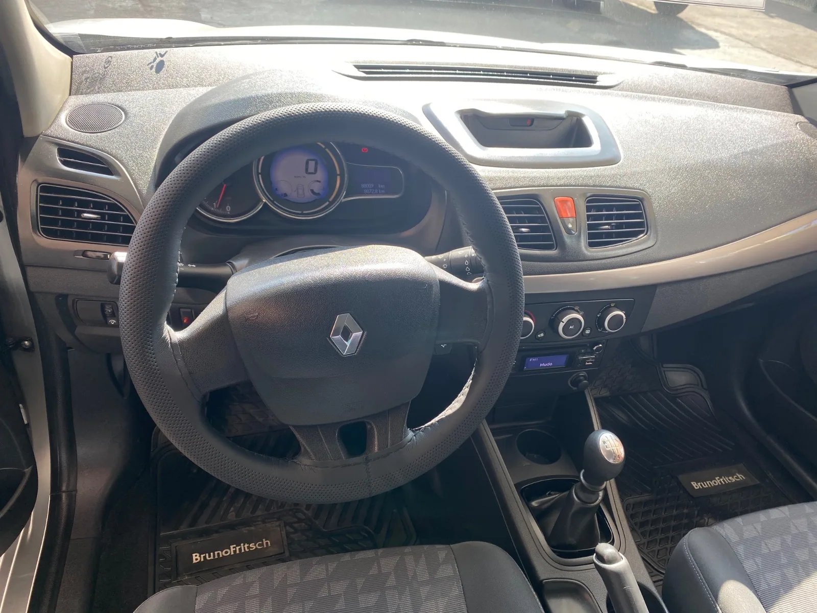 Renault Fluence 2015 - Imagen 5 de 5