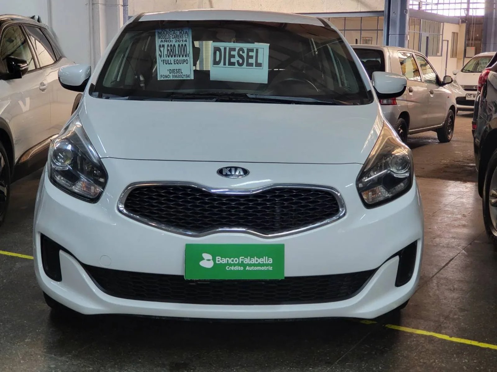 Kia Carens 2014 - Foto 2 de 5