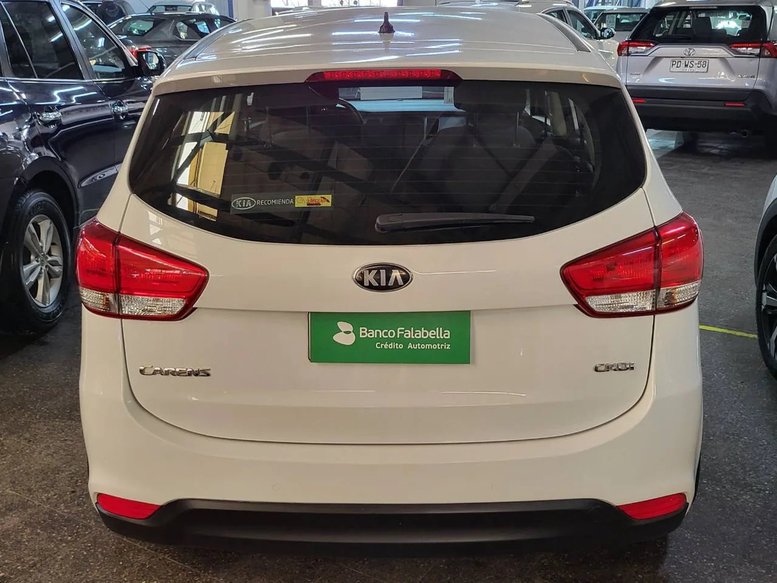 Kia Carens 2014 - Foto 4 de 5
