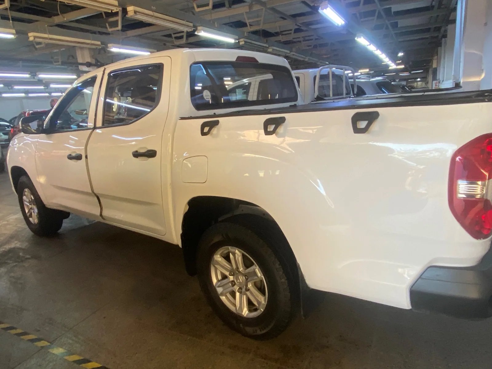 Maxus T60 dx 2022 - Foto 2 de 5