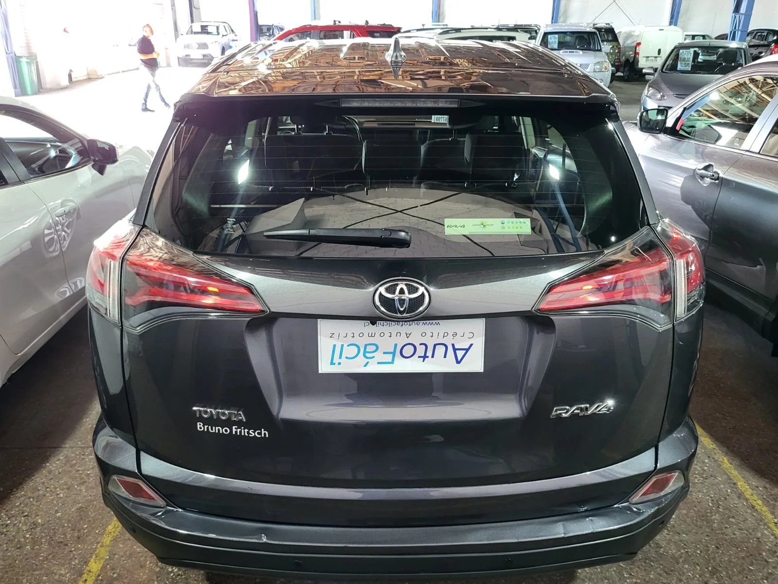 Toyota RAV4 2017 - Foto 4 de 5