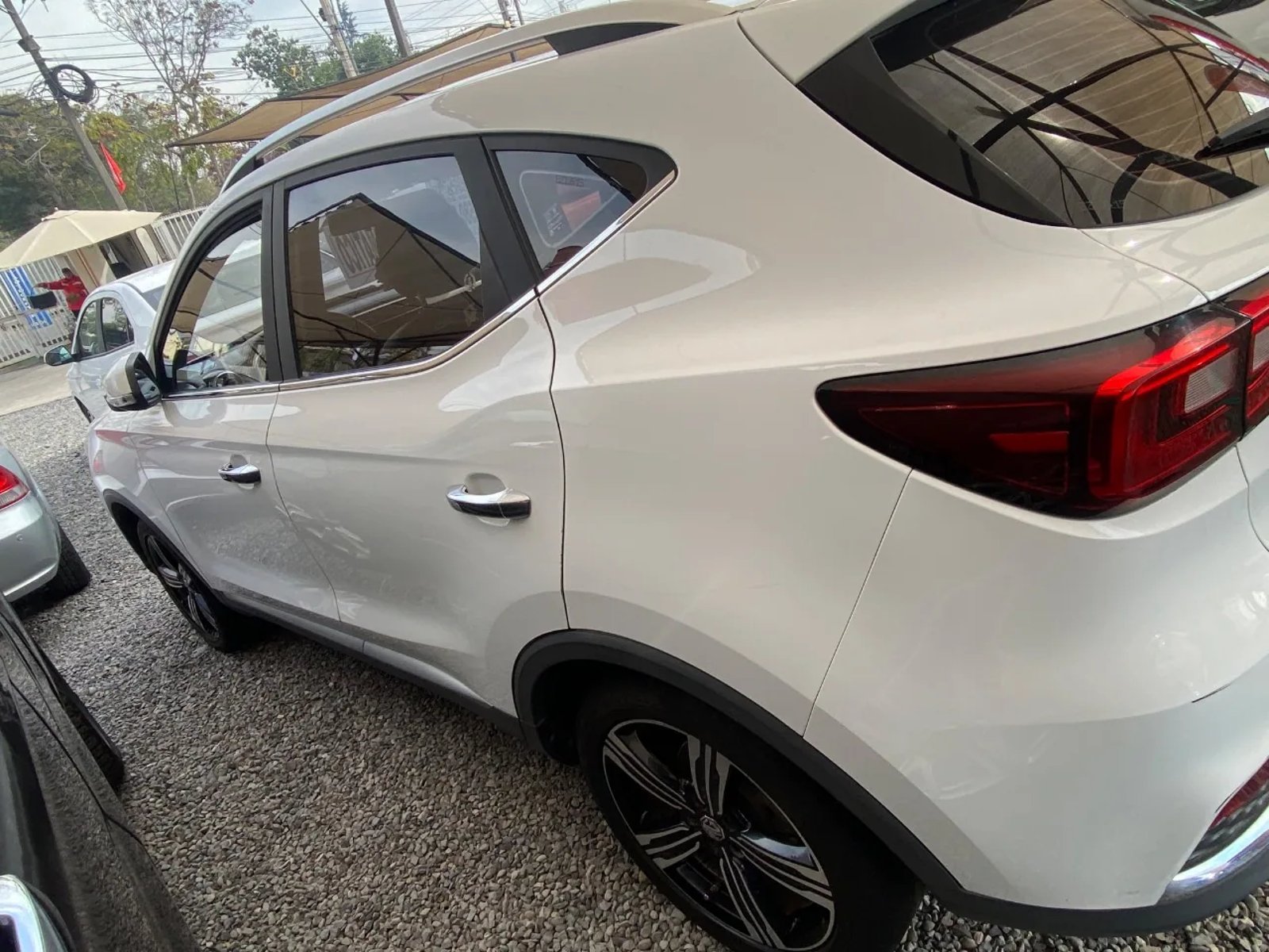MG Zs 2021 - Foto 2 de 5