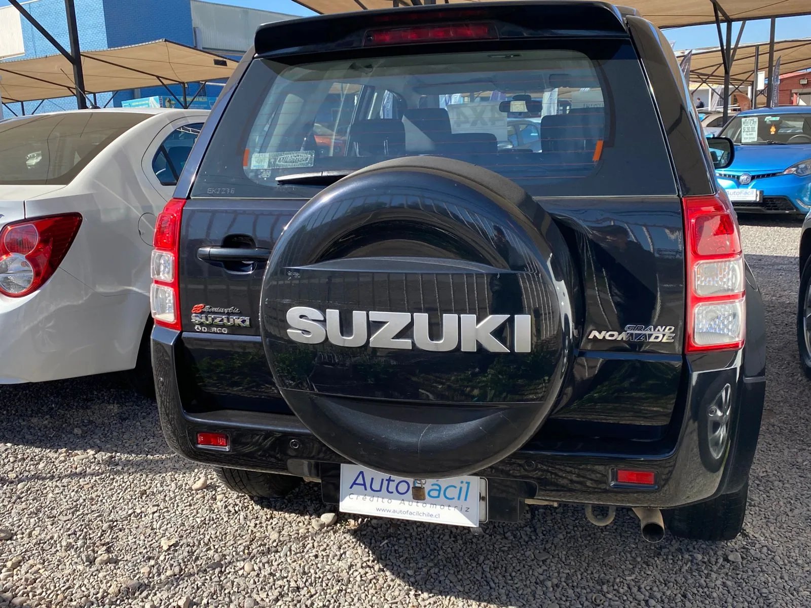 Suzuki Grand Nomade 2014 - Foto 4 de 5