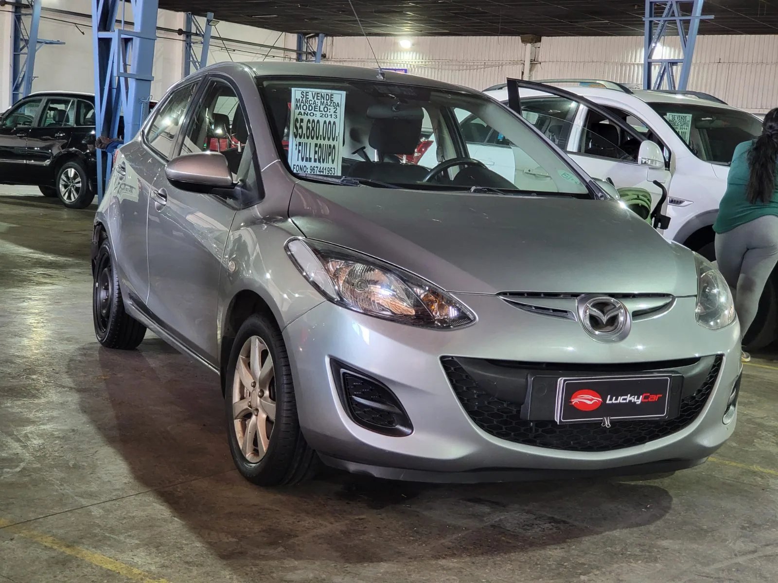 Mazda 2 2013 - Foto 3 de 5