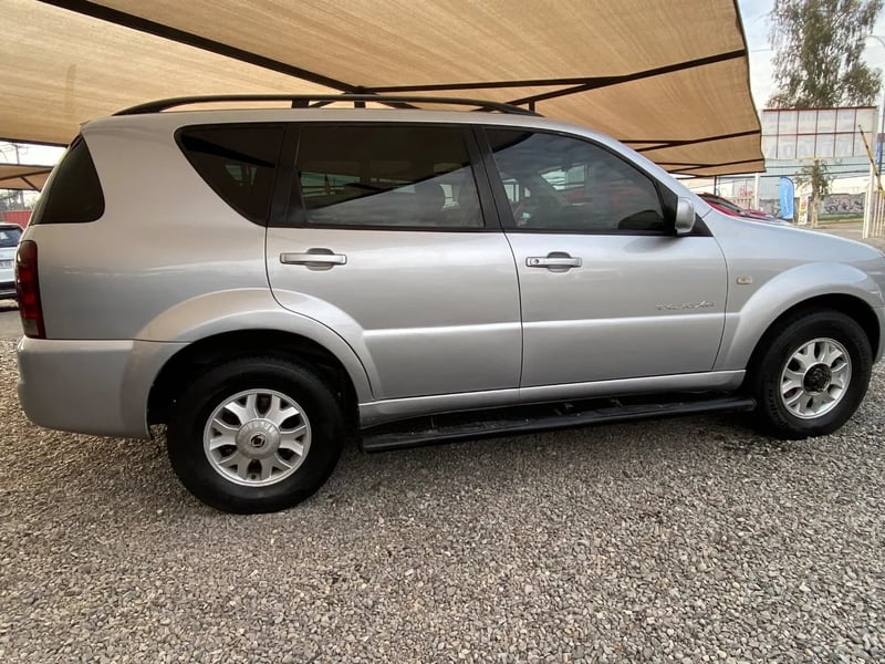 SsangYong Rexton 2007 - Imagen 3 de 5