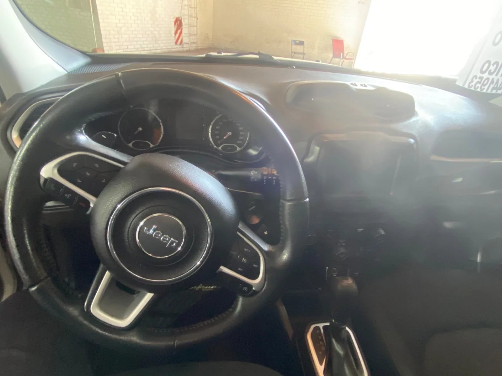 Jeep Renegate 2021 - Foto 5 de 5
