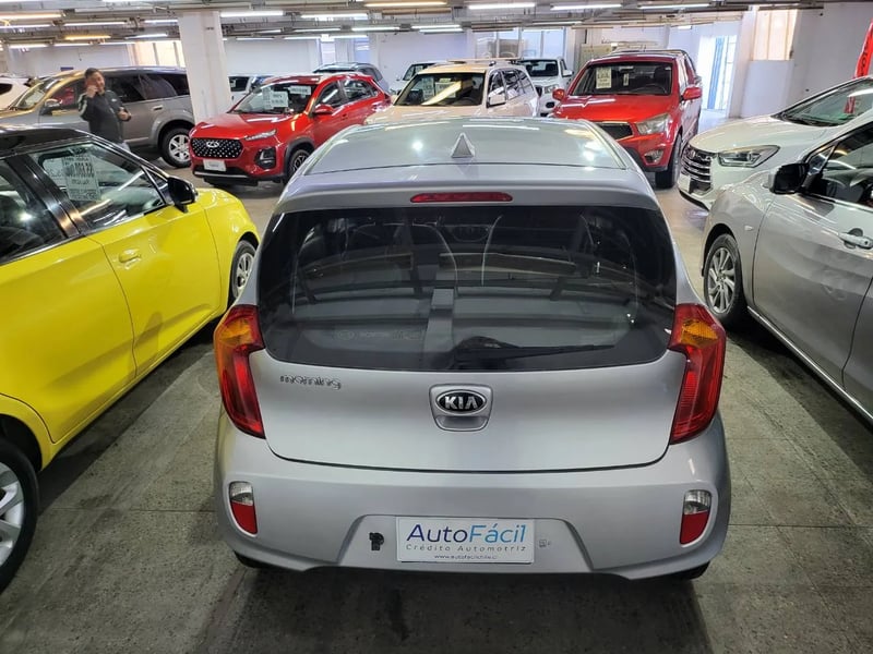 Kia Morning 2015 - Imagen 4 de 5