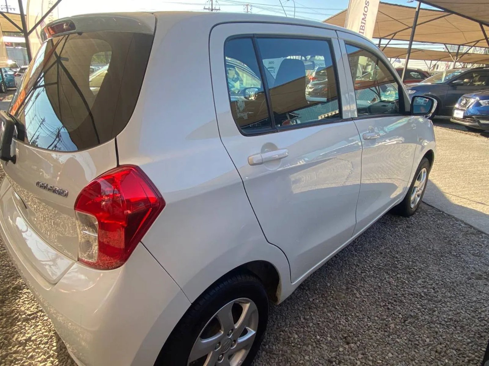 Suzuki Celerio 2018 - Foto 3 de 5