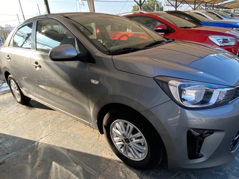 Kia Soluto 2026 - Imagen 3 de 5
