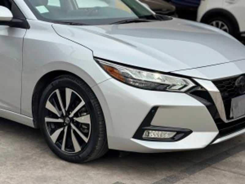 Nissan Sentra 2023 - Imagen 8 de 20