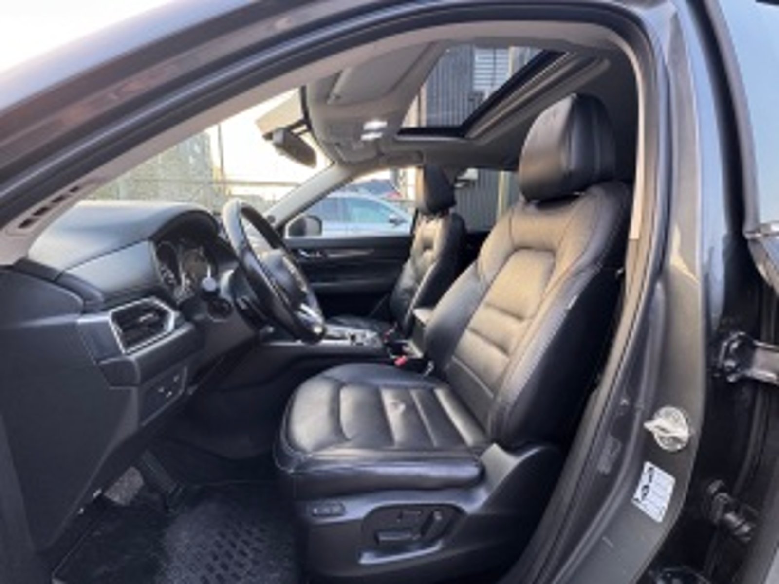 Mazda CX5 2023 - Imagen 13 de 20