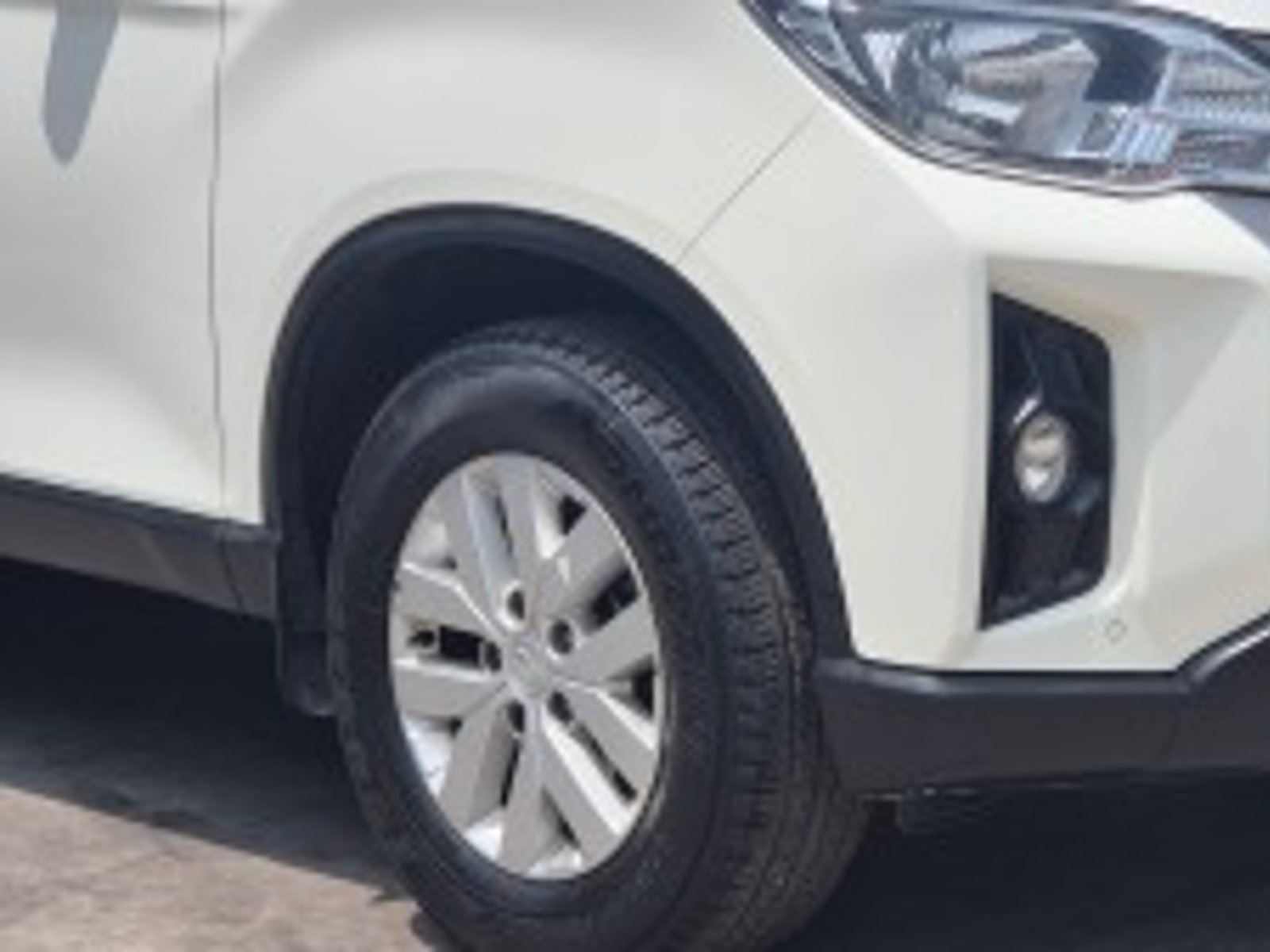 SsangYong Grand Musso 2023 - Foto 5 de 18