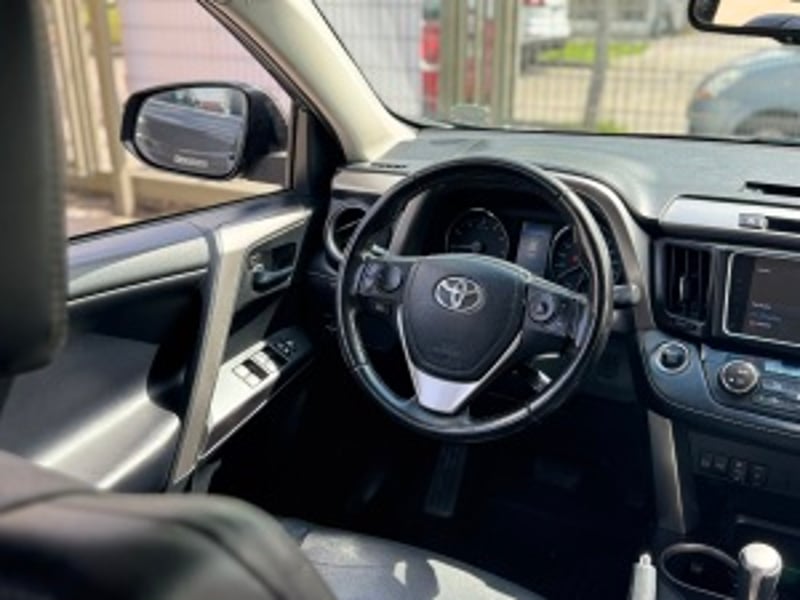 Toyota Rav4 2018 - Imagen 19 de 20