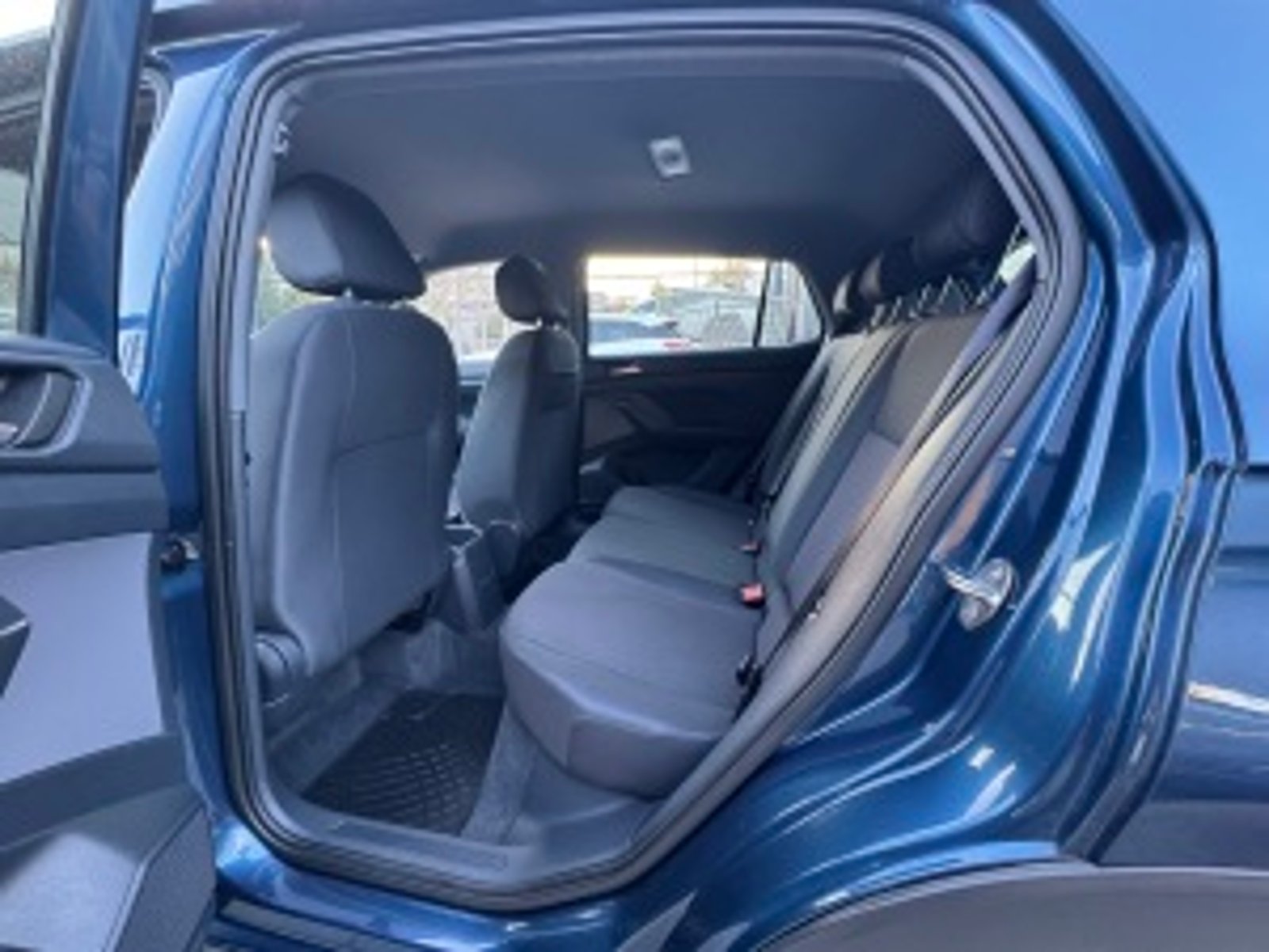 Volkswagen T Cross 2023 - Imagen 14 de 20