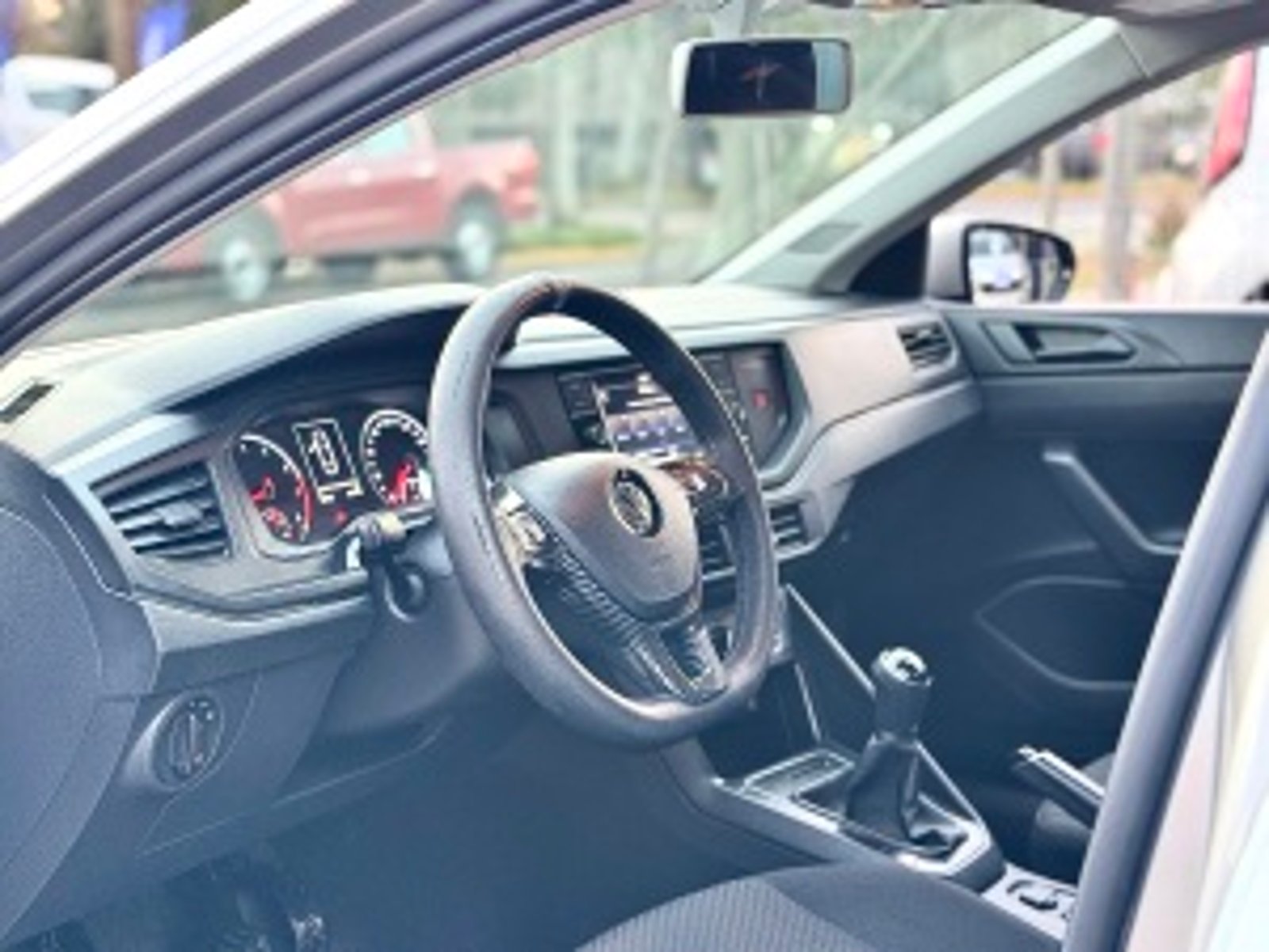 Volkswagen Virtus 2023 - Imagen 17 de 20