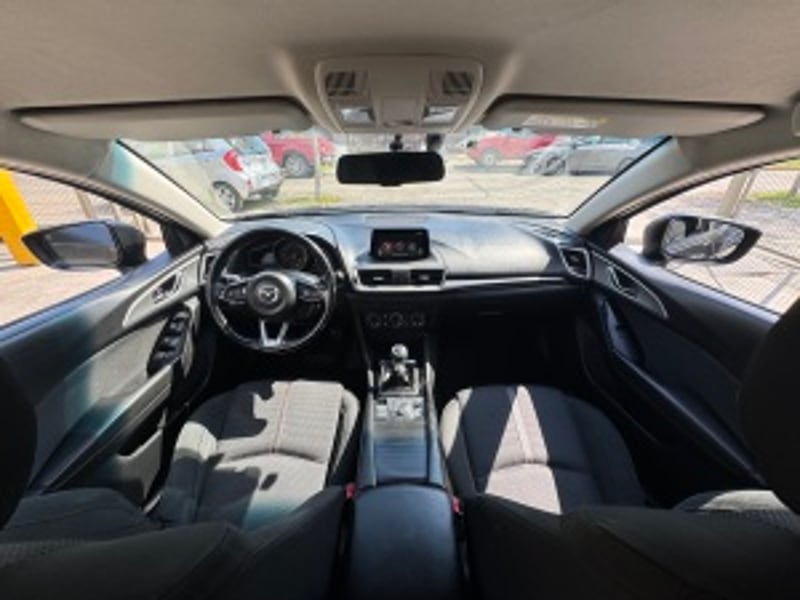 Mazda 3 2019 - Imagen 16 de 20