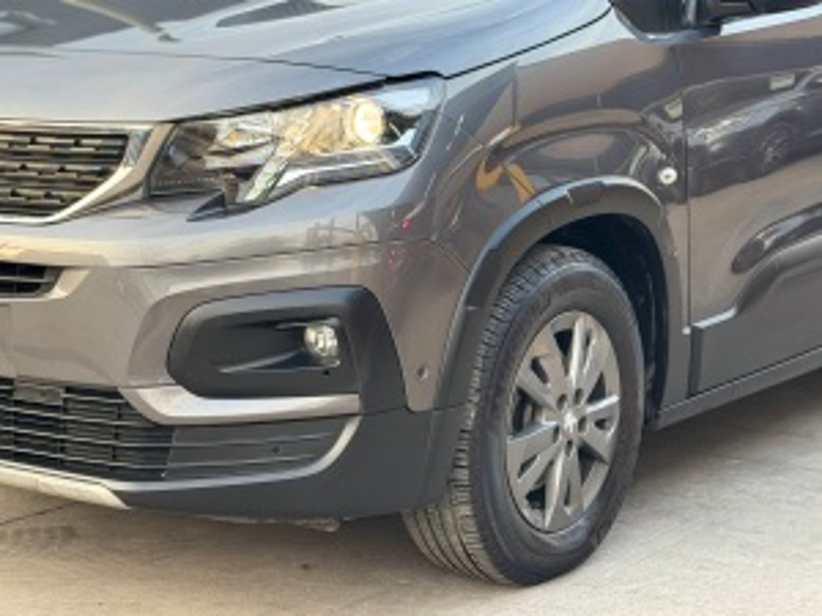 Peugeot Rifter 2022 - Imagen 9 de 20