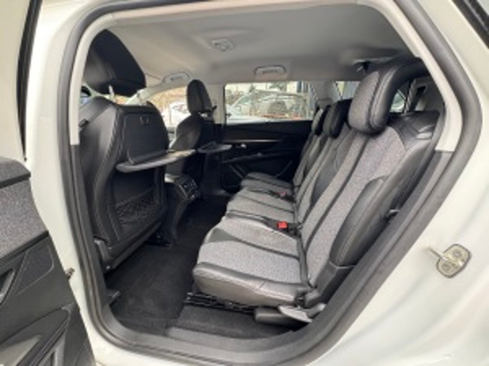 Peugeot 5008 2019 - Imagen 14 de 20