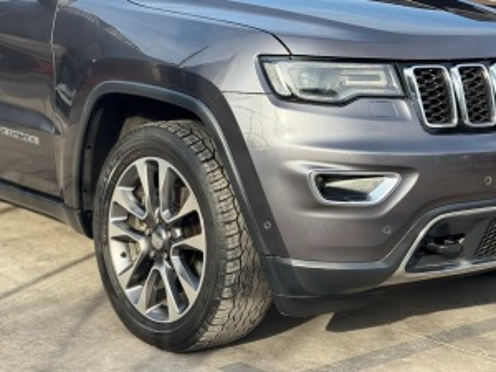 4x4 Único Dueño Jeep Grand Cherokee 2019 - Imagen 11 de 20