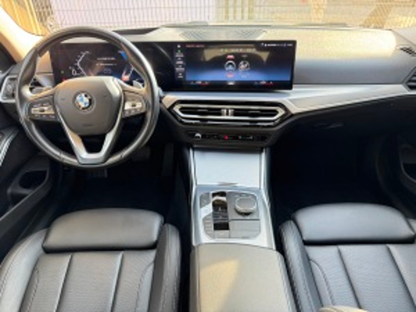 BMW 320d 2023 - Imagen 15 de 20
