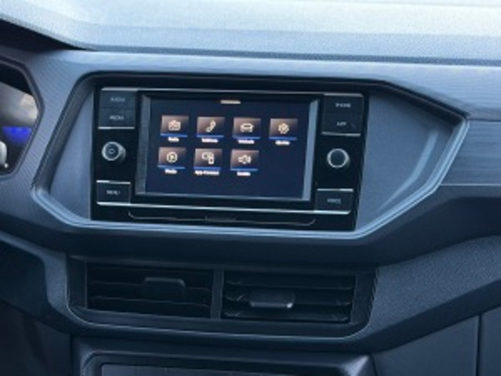 Volkswagen T Cross 2023 - Imagen 19 de 20