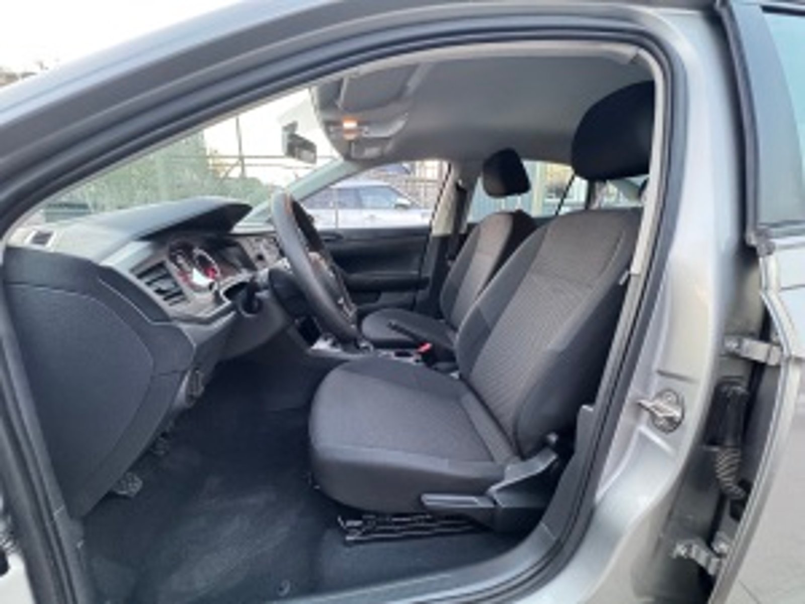 Volkswagen Virtus 2023 - Imagen 13 de 20