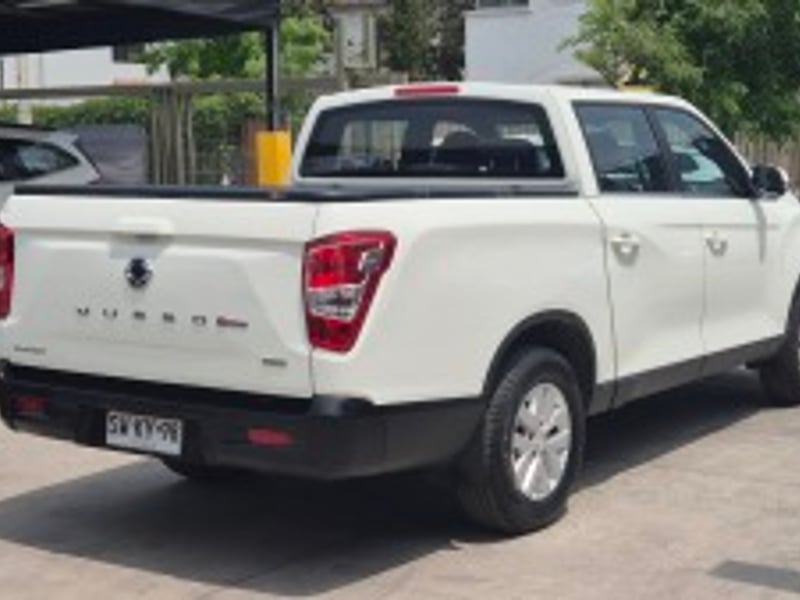SsangYong Grand Musso 2023 - Imagen 6 de 18